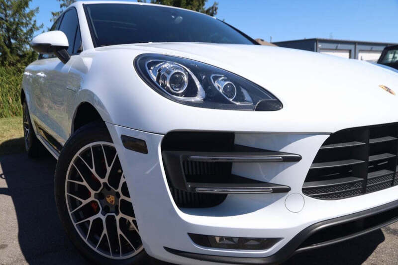 2017 Porsche Macan
