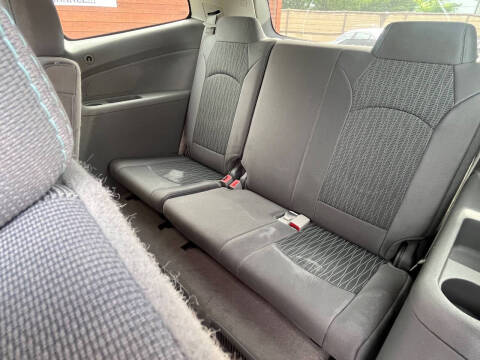 2016 Chevrolet Traverse LS