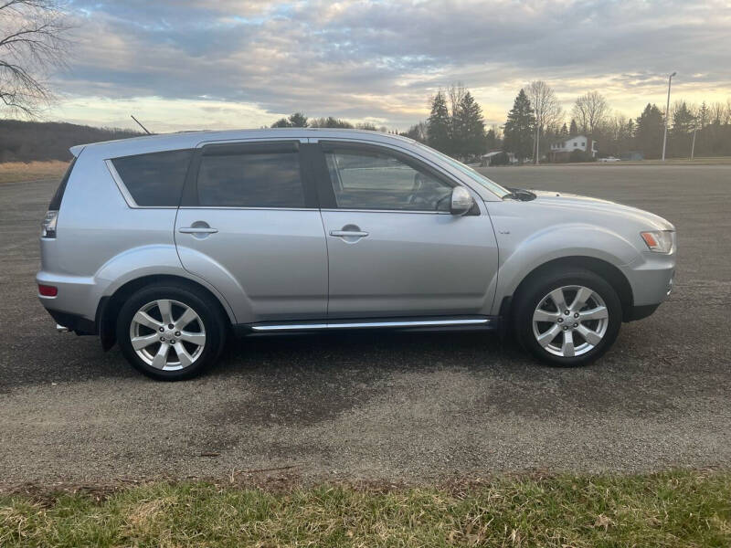 2011 Mitsubishi Outlander XLS