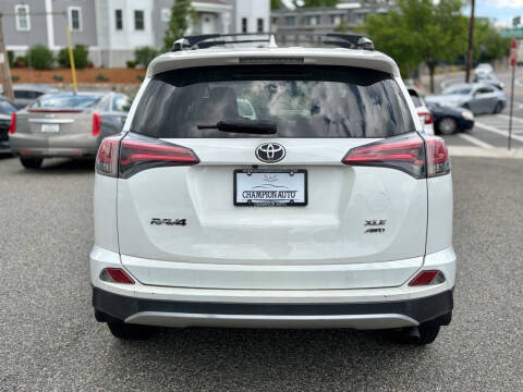 2016 Toyota RAV4 XLE