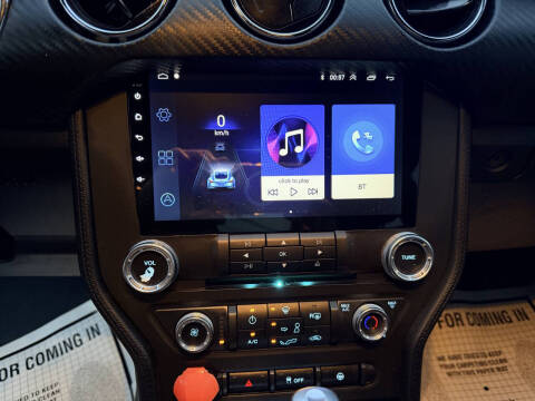 2016 Ford Mustang V6