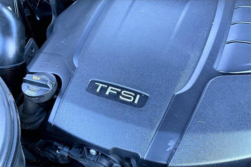 2019 Audi Q5 quattro Premium 45 TFSI