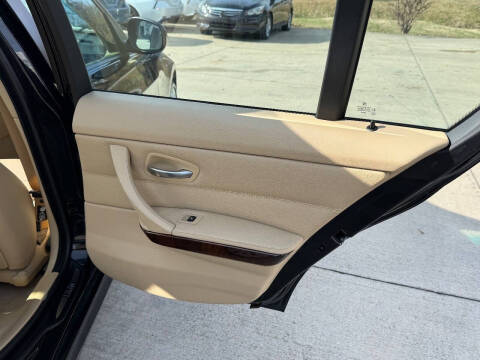 2011 BMW 3 Series 328i