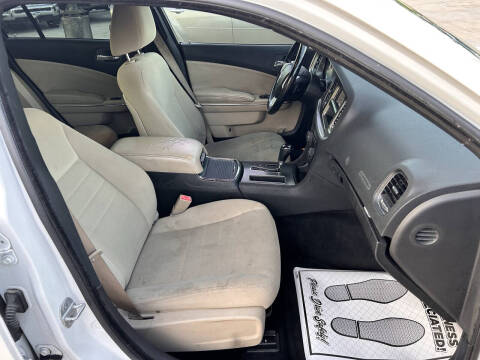 2012 Dodge Charger SE