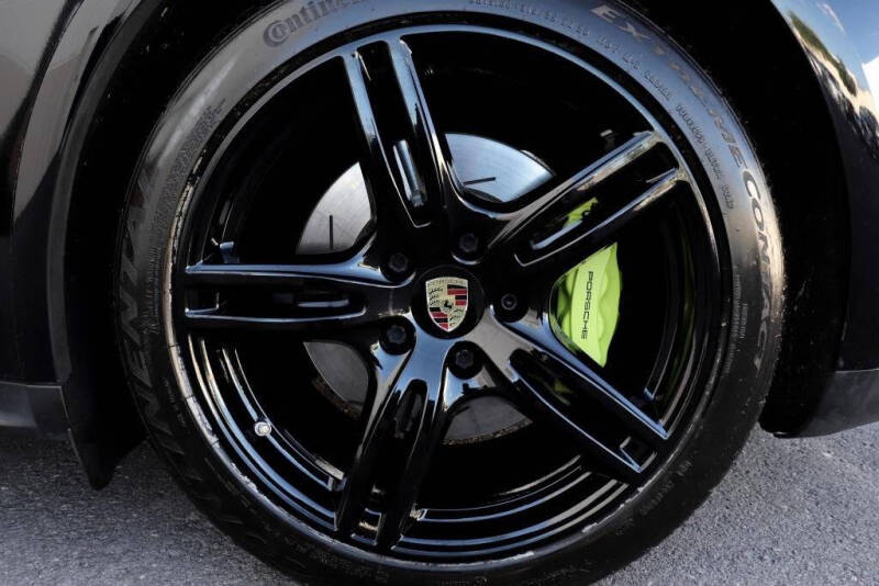 2018 Porsche Panamera 4 E-Hybrid