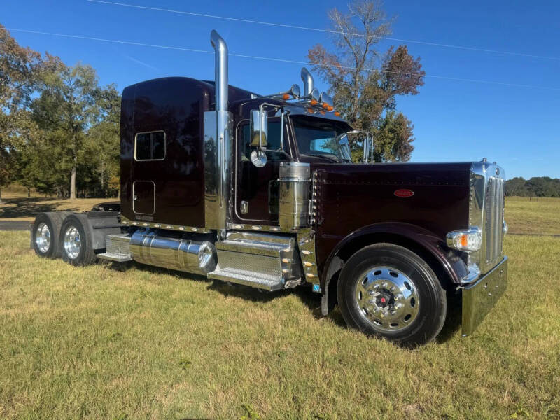 2018 Peterbilt 389