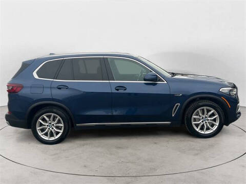 2023 BMW X5 xDrive45e