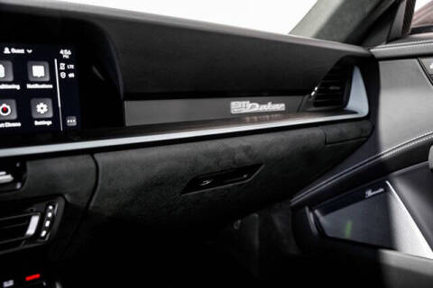 2024 Porsche 911 Dakar