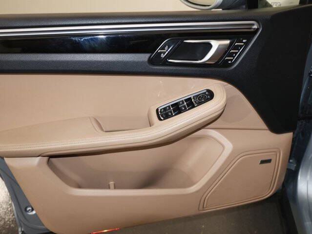 2021 Porsche Macan S