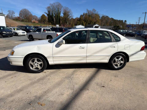 1999 Toyota Avalon XL