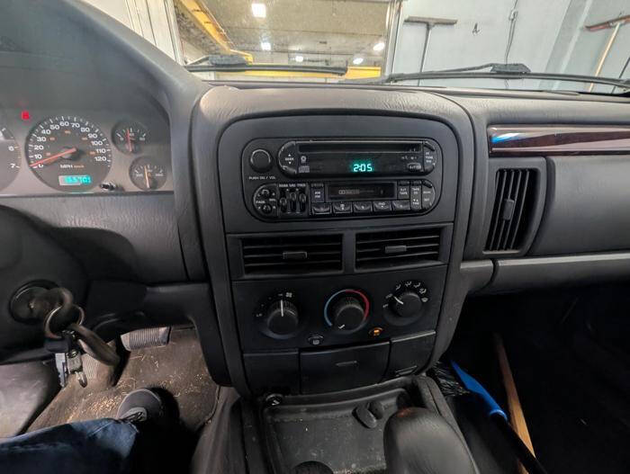 2000 Jeep Grand Cherokee Laredo