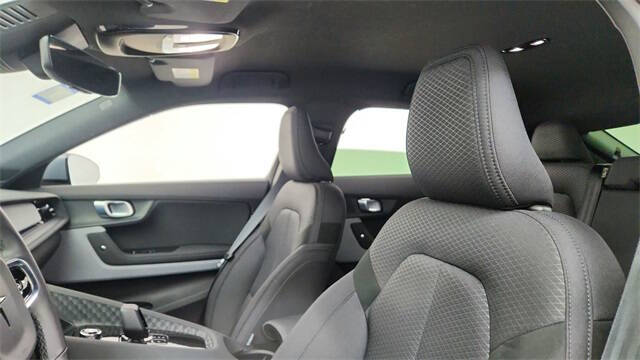 2022 Polestar 2 Long Range Dual Motor