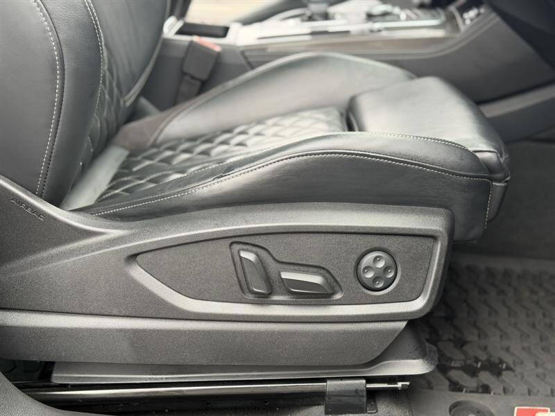 2018 Audi SQ5 3.0T quattro Premium Plus