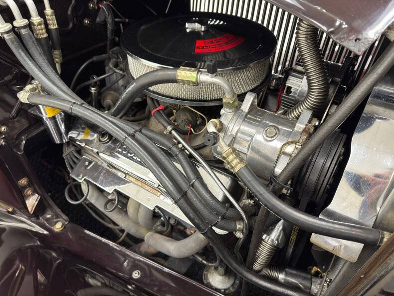 1932 Plymouth Deluxe