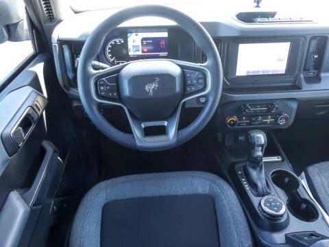 2022 Ford Bronco Base Advanced
