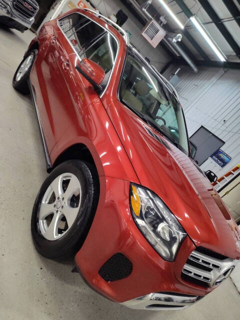 2017 Mercedes-Benz GLS-Class GLS450's photo