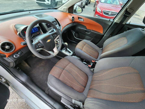 2013 Chevrolet Sonic LT Auto