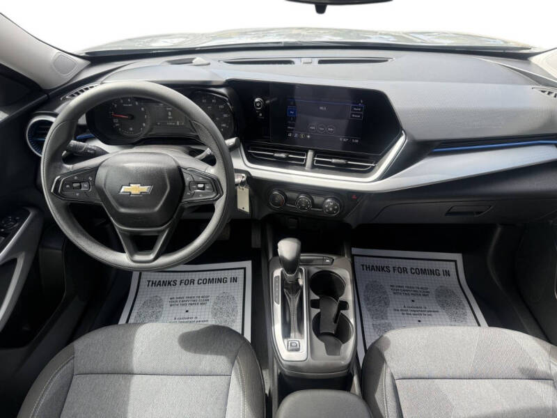 2024 Chevrolet Trax LS