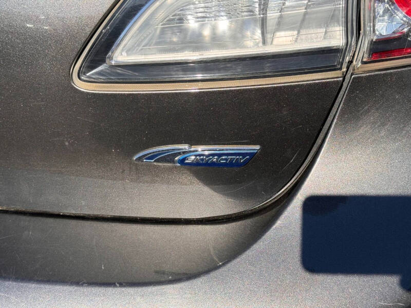 2012 Mazda MAZDA3 i Grand Touring