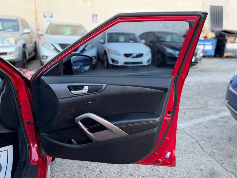 2016 Hyundai Veloster