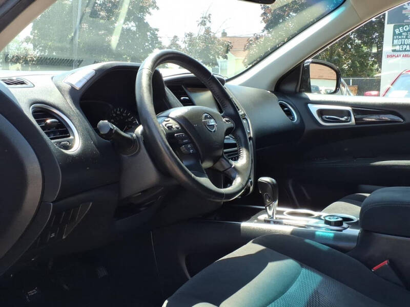 2015 Nissan Pathfinder