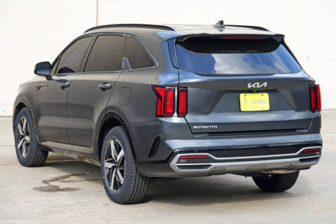 2023 Kia Sorento S