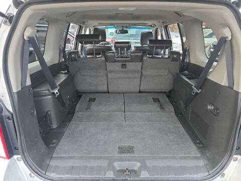 2011 Nissan Pathfinder LE