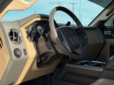 2011 Ford F-350 Super Duty Lariat