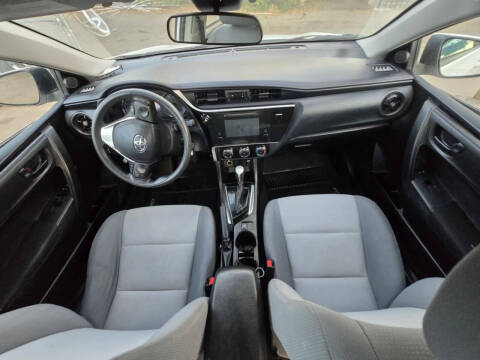 2017 Toyota Corolla LE