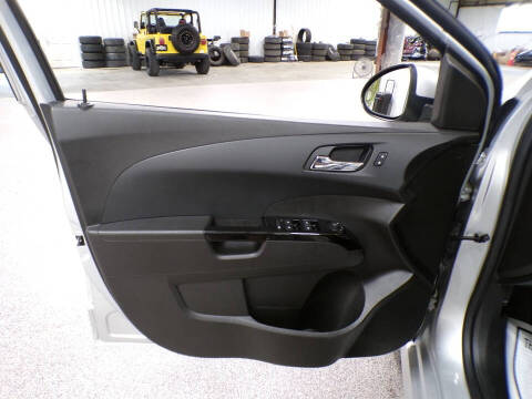 2017 Chevrolet Sonic LT Auto
