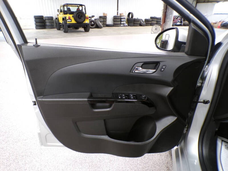 2017 Chevrolet Sonic LT Auto
