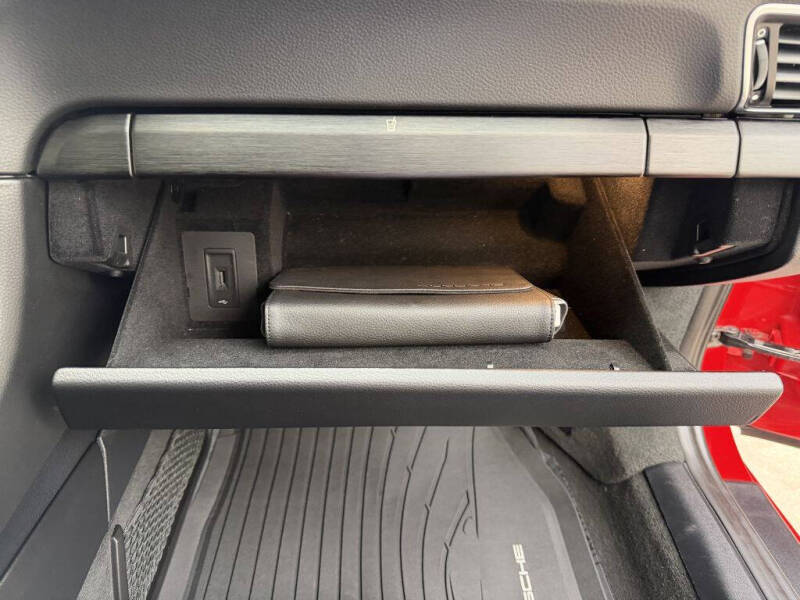 2018 Porsche 911 Carrera GTS