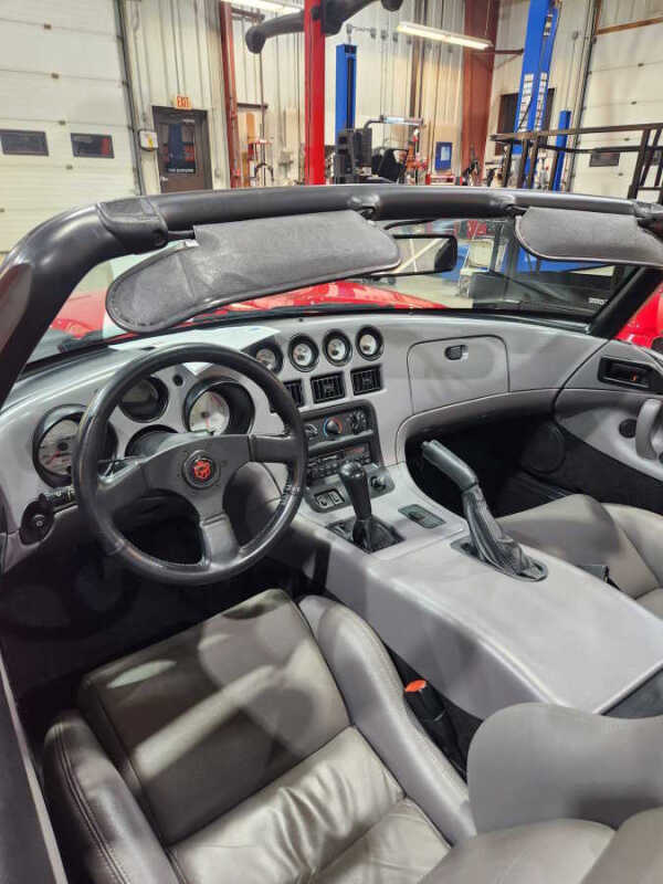 1995 Dodge Viper RT/10