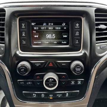 2017 Jeep Grand Cherokee Laredo