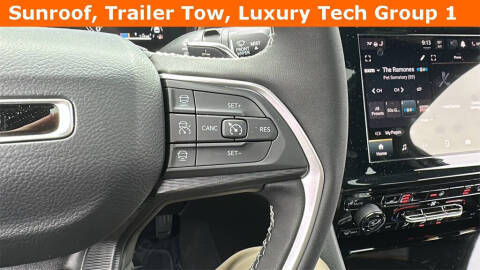 2025 Jeep Grand Cherokee L Laredo