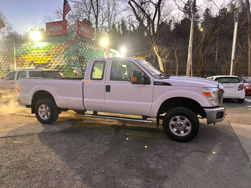2016 Ford F-250 Super Duty XL's photo