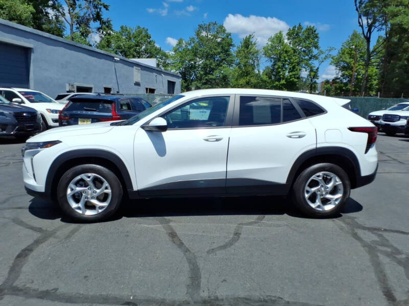 2024 Chevrolet Trax LS