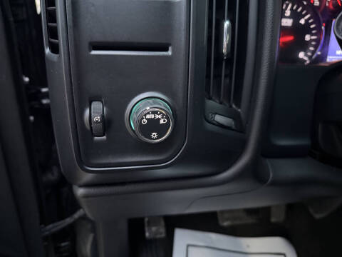 2018 Chevrolet Silverado 1500 Custom