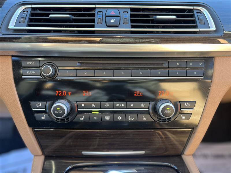 2009 BMW 7 Series 750i