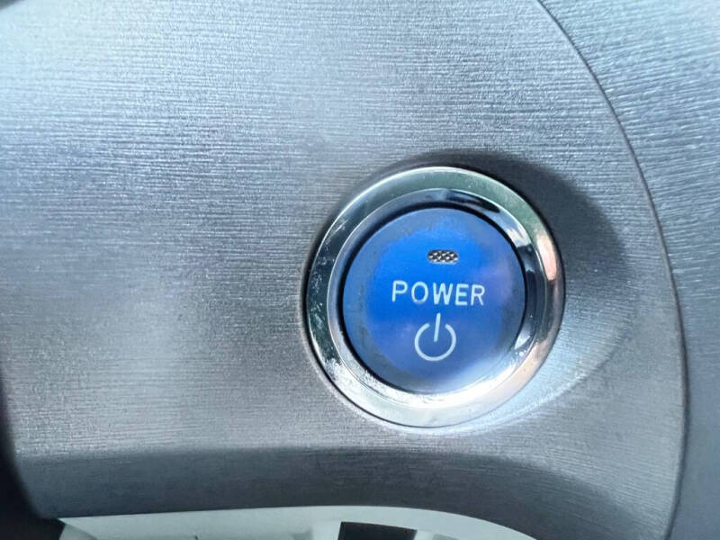 2012 Toyota Prius One