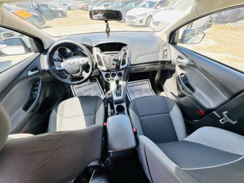 2014 Ford Focus SE
