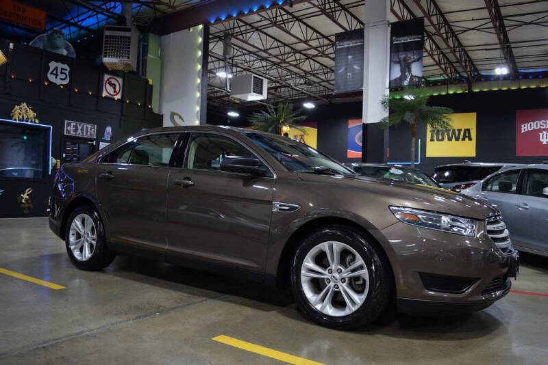 2015 Ford Taurus SE