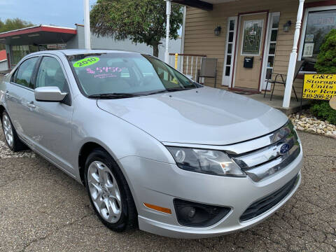 2010 Ford Fusion for sale at G & G Auto Sales in Steubenville OH