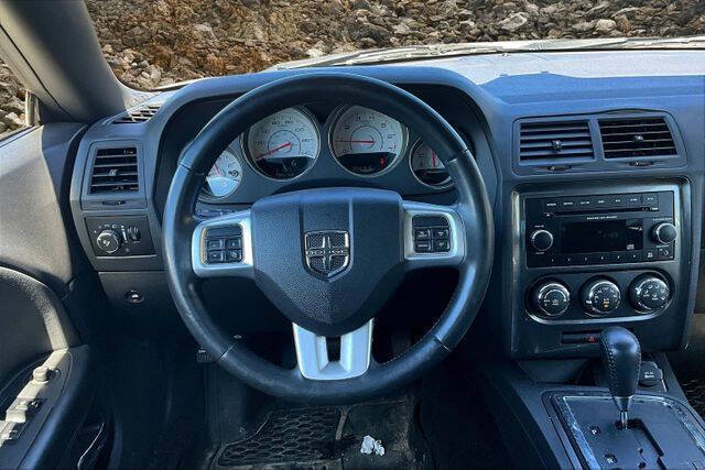 2013 Dodge Challenger SXT