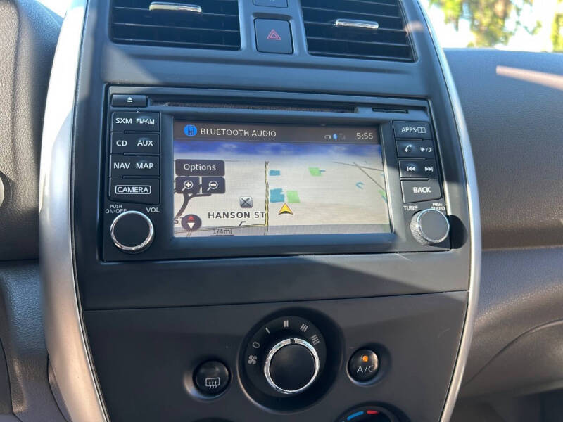 2015 Nissan Versa 1.6 SL