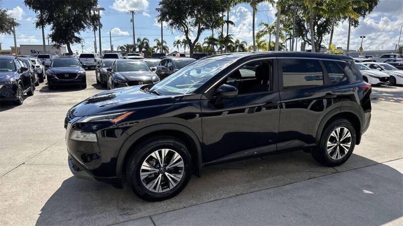 2022 Nissan Rogue SV