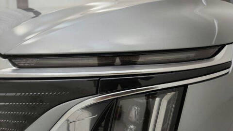 2024 Cadillac LYRIQ Tech