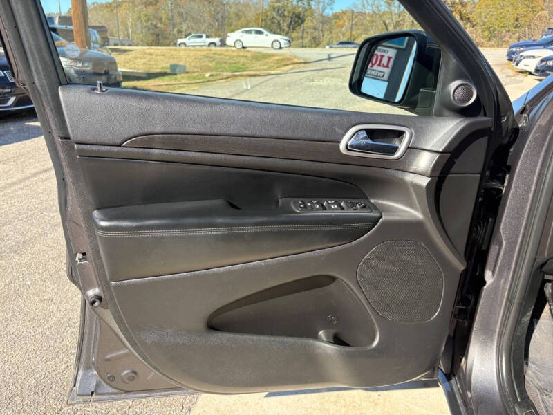 2018 Jeep Grand Cherokee Laredo