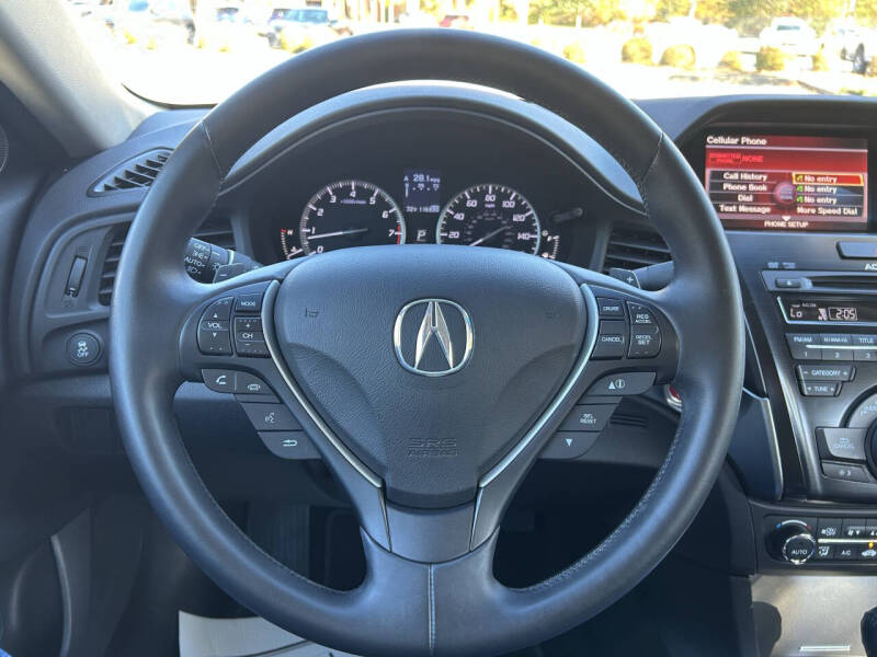2013 Acura ILX 2.0L w/Tech