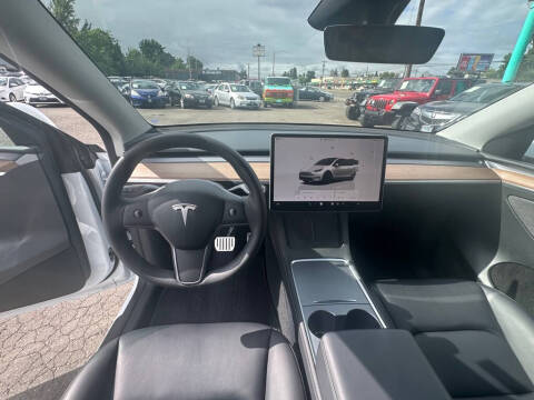 2024 Tesla Model Y Performance